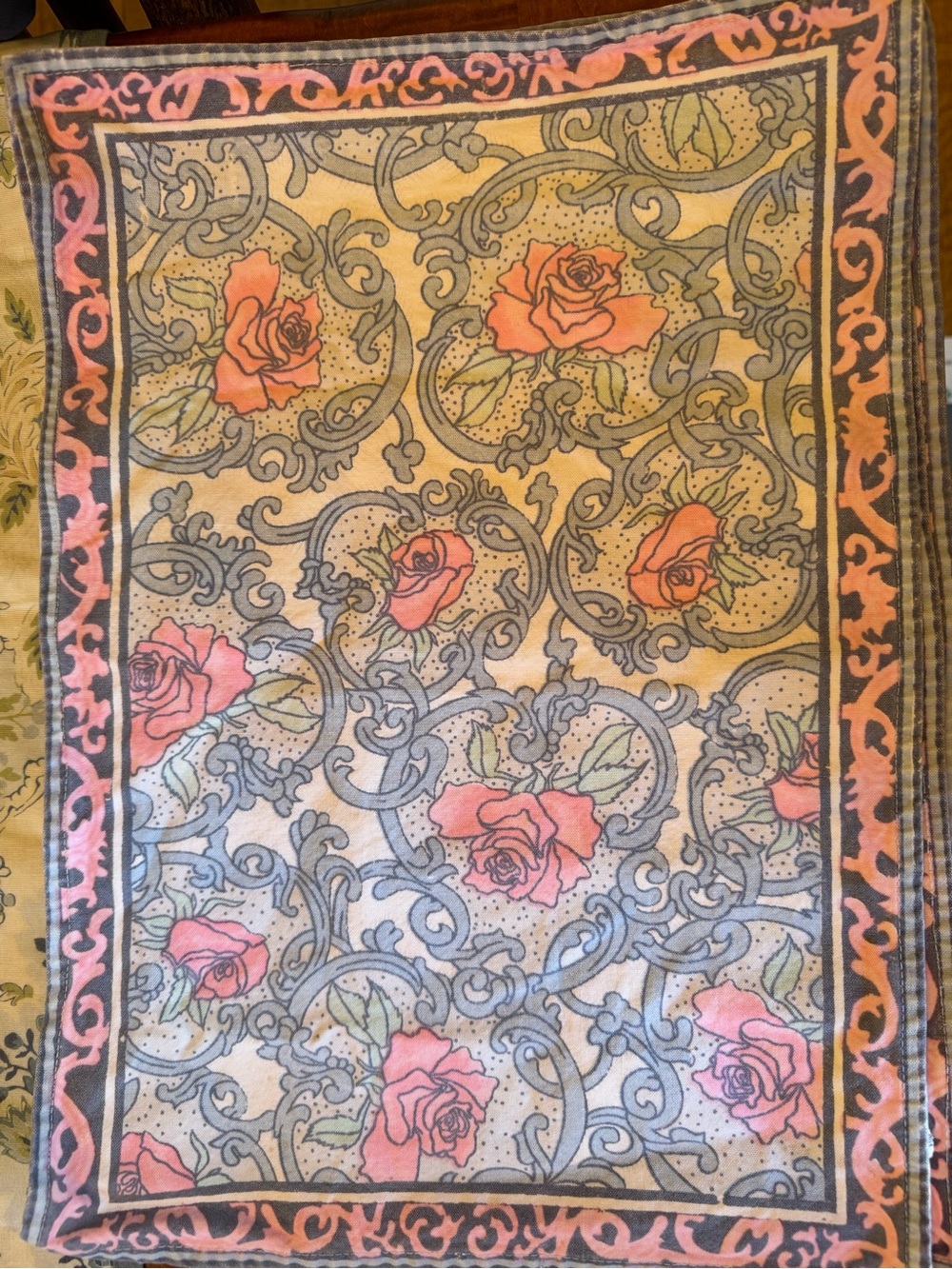 Floral Rose Scroll Print Dinner Napkins (6) in Pink and Gray